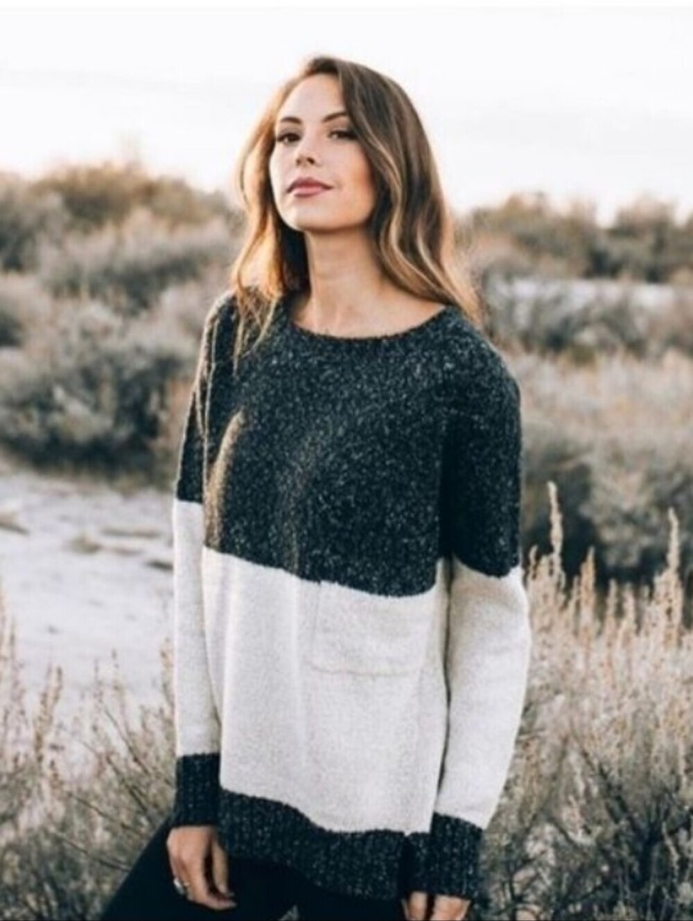Avenue's Cozy Casual Charcoal Grey Oatmeal Flecked Color Block Sweater Size M/L